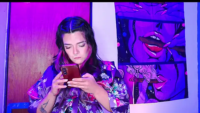 purple em69 online show from 07.12.26