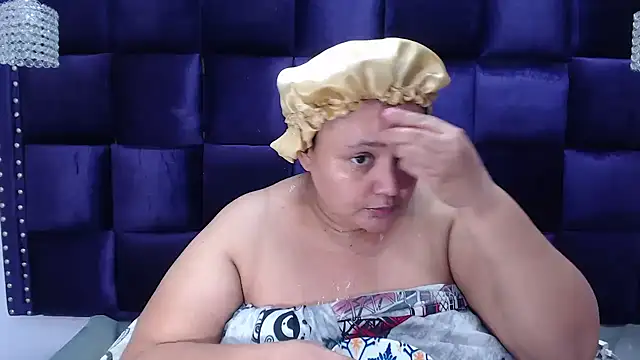 CrushOnMe  online show from 09.09.25