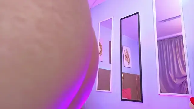 sarah cruzz  online show from 02.21.26