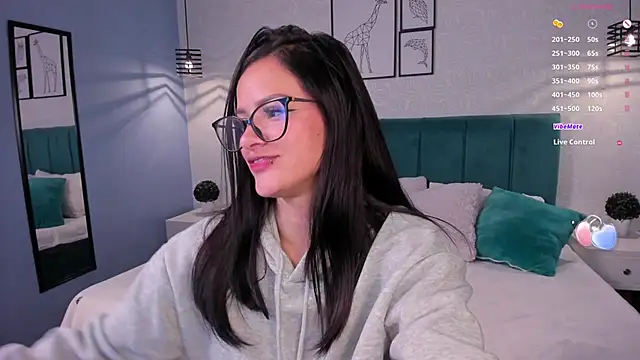 katherin smith  online show from 12.07.24