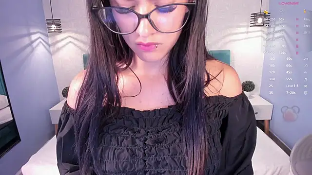 katherin smith  online show from 12.22.24