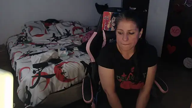 Snapshot of LucifernandaSw chatting on 03.06.26 LucifernandaSw online show from 03.06.26