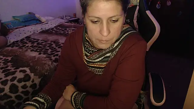 Snapshot of LucifernandaSw chatting on 04.05.26 LucifernandaSw online show from 04.05.26