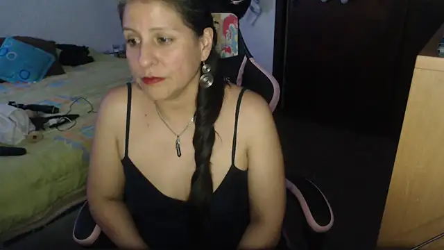 LucifernandaSw online show from 04.28.26