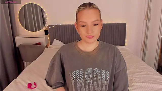 CassieRayss online show from 03.02.26