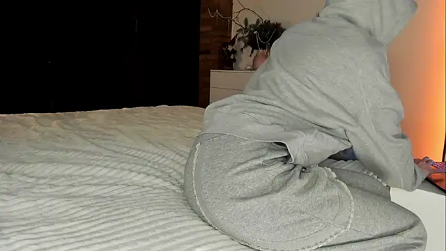 Rachel Rey online show from 12.22.25