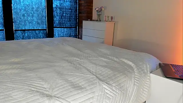 Rachel Rey online show from 02.26.26