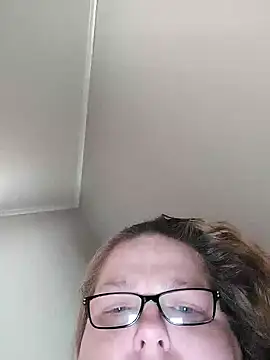 SexyWhiteChocolate online show from 09.11.25