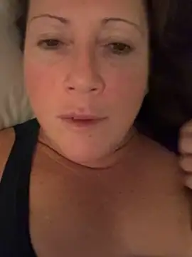 xsexycurvymilf online show from 12.18.24
