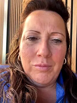 xsexycurvymilf online show from 09.30.25