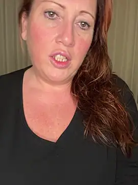 xsexycurvymilf online show from 12.22.25