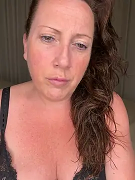 Snapshot of xsexycurvymilf chatting on 05.06.26 xsexycurvymilf online show from 05.06.26