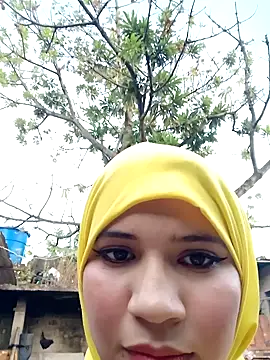 Snapshot of hanaa_18 chatting on 02.09.25 hanaa 18 online show from 02.09.25