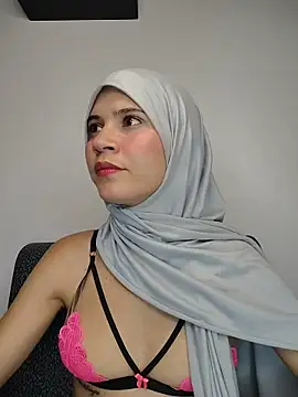 hanaa 18 online show from 07.27.26