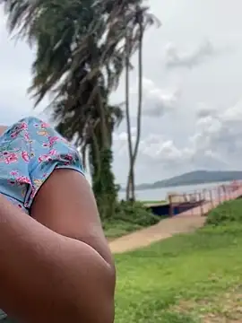 Dellah26 online show from 03.18.25