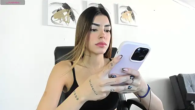 MerySummer online show from 01.15.25