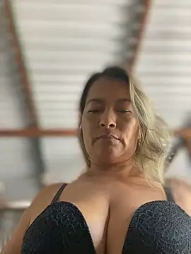 Jlo 69 online show from 12.04.24