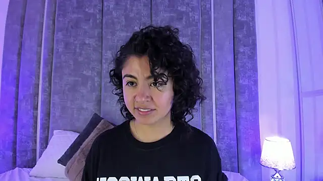 Amareto  online show from 02.21.25