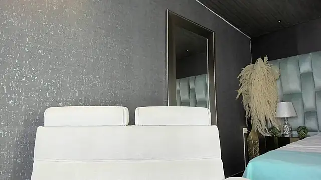 Amareto  online show from 09.12.25