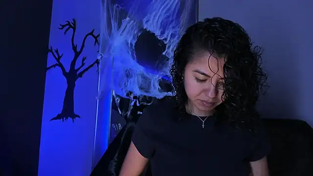 Amareto  online show from 10.26.25