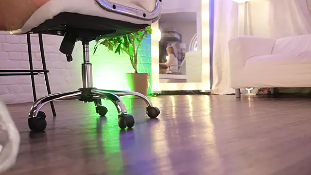 NovaMaria online show from 02.28.25