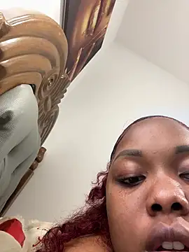 SSEXYBUBBLEBUTT101 online show from 02.04.25