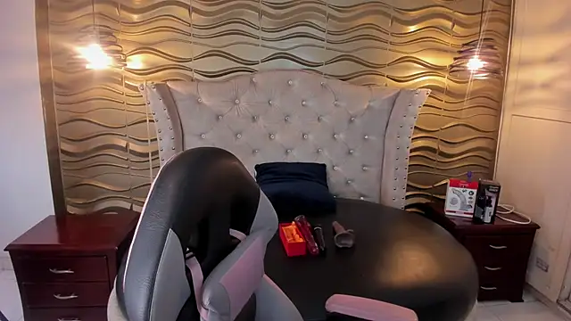 Snapshot of Andreita_Jones chatting on 09.14.25 Andreita Jones online show from 09.14.25