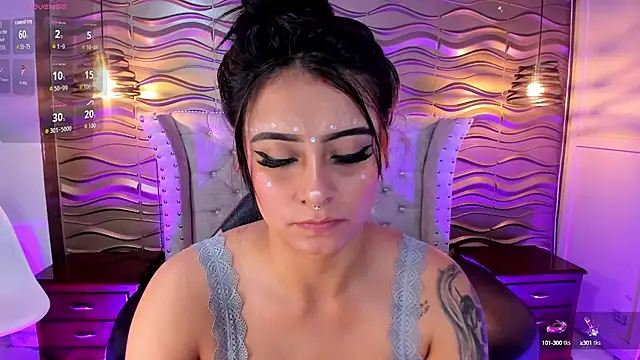 Snapshot of Andreita_Jones chatting on 10.11.25 Andreita Jones online show from 10.11.25