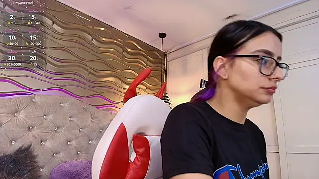 Snapshot of Andreita_Jones chatting on 11.27.25 Andreita Jones online show from 11.27.25