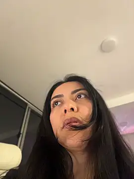 PetitLumiere online show from 04.13.26