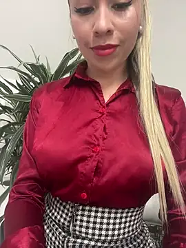 Snapshot of Ammy_Castro chatting on 02.06.25 Ammy Castro online show from 02.06.25