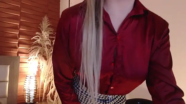 Snapshot of Ammy_Castro chatting on 02.06.25 Ammy Castro online show from 02.06.25