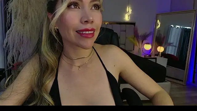 Snapshot of Ammy_Castro chatting on 02.06.26 Ammy Castro online show from 02.06.26