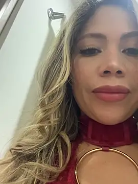 Snapshot of Ammy_Castro chatting on 02.18.26 Ammy Castro online show from 02.18.26