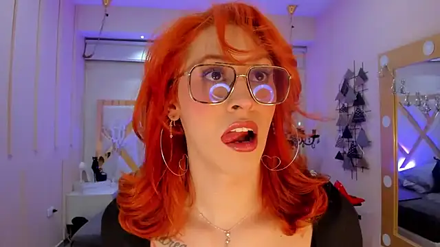 Juliana Saenzz online show from 02.03.25