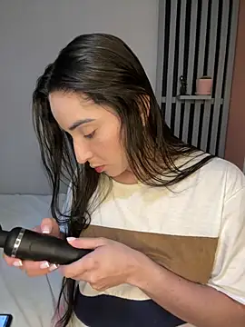 Victoria-And1 online show from 01.23.25