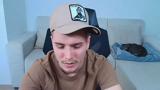 Snapshot of JordanThompson_ chatting on 11.18.25 JordanThompson online show from 11.18.25