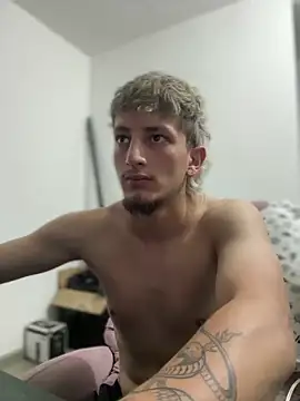 Snapshot of Scott_sex7 chatting on 02.19.26 Scott sex7 online show from 02.19.26