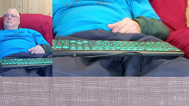 ButtCrackShowing-OOPS online show from 03.04.26