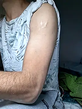 Snapshot of molozeb chatting on 11.01.25 molozeb online show from 11.01.25