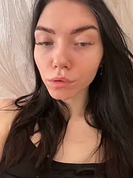 Lisaaa Alisa online show from 02.12.25