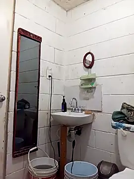 Snapshot of jordirey chatting on 01.25.25 jordirey online show from 01.25.25