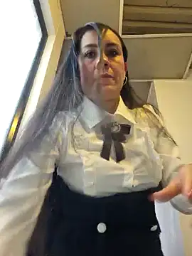 Snapshot of Agata-Moon chatting on 01.27.25 Agata-Moon online show from 01.27.25