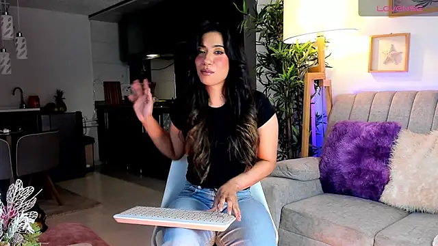 Issa cooper online show from 02.02.26