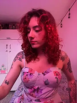 Snapshot of LiliJones_ chatting on 03.14.25 LiliJones online show from 03.14.25