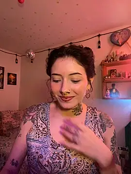 LiliJones  online show from 02.23.26