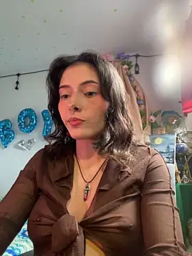 LiliJones  online show from 05.17.26