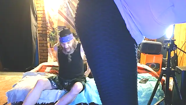 PropertyAndBiker online show from 11.04.25