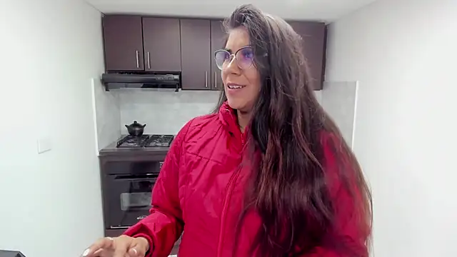 Luna Dumont online show from 09.30.25