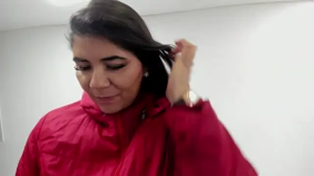 Luna Dumont online show from 10.25.25